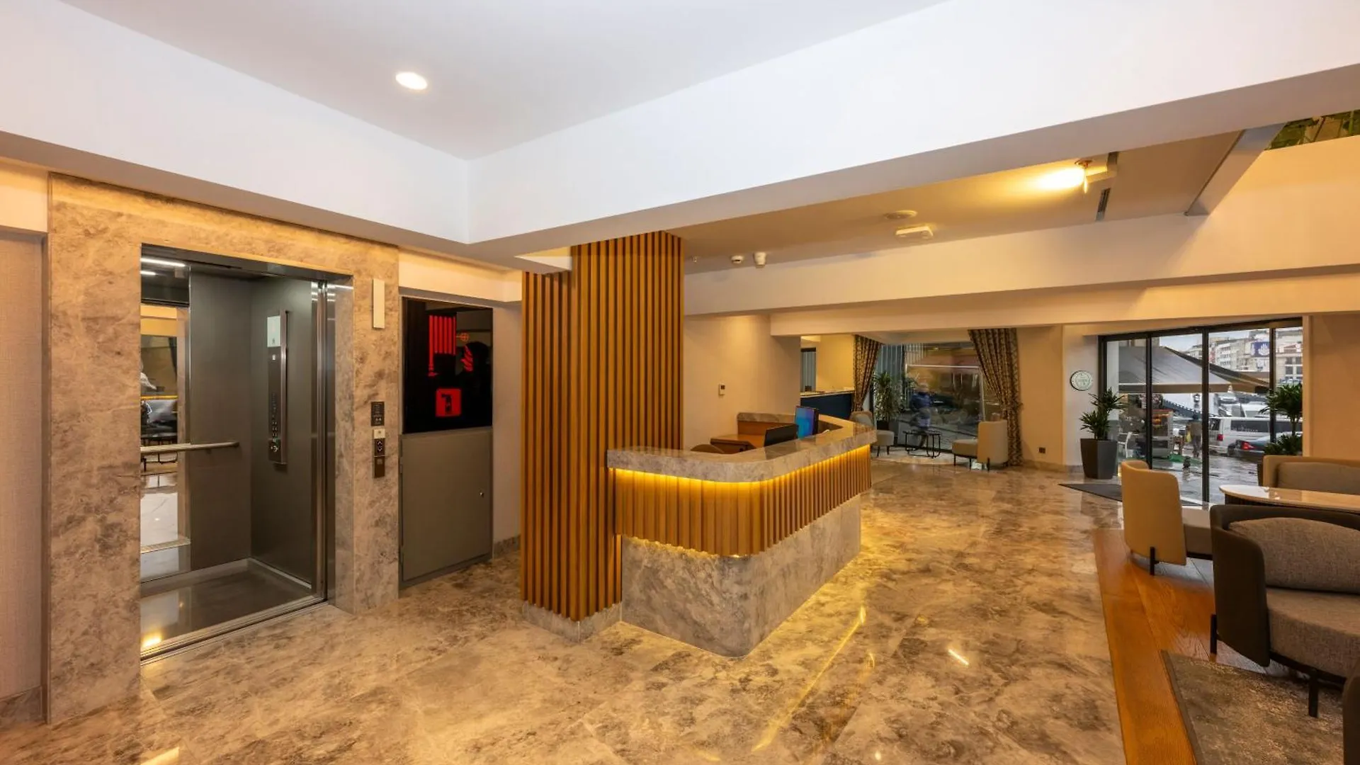 ***  Baver Hotel Estambul Turquía
